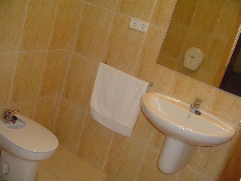 Hostal Vimar La Llosa Dış mekan fotoğraf