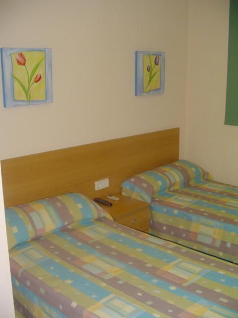 Hostal Vimar La Llosa Dış mekan fotoğraf